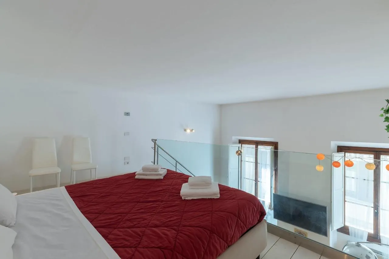 Monalda Loft 2-Hosted By Sweetstay Florence