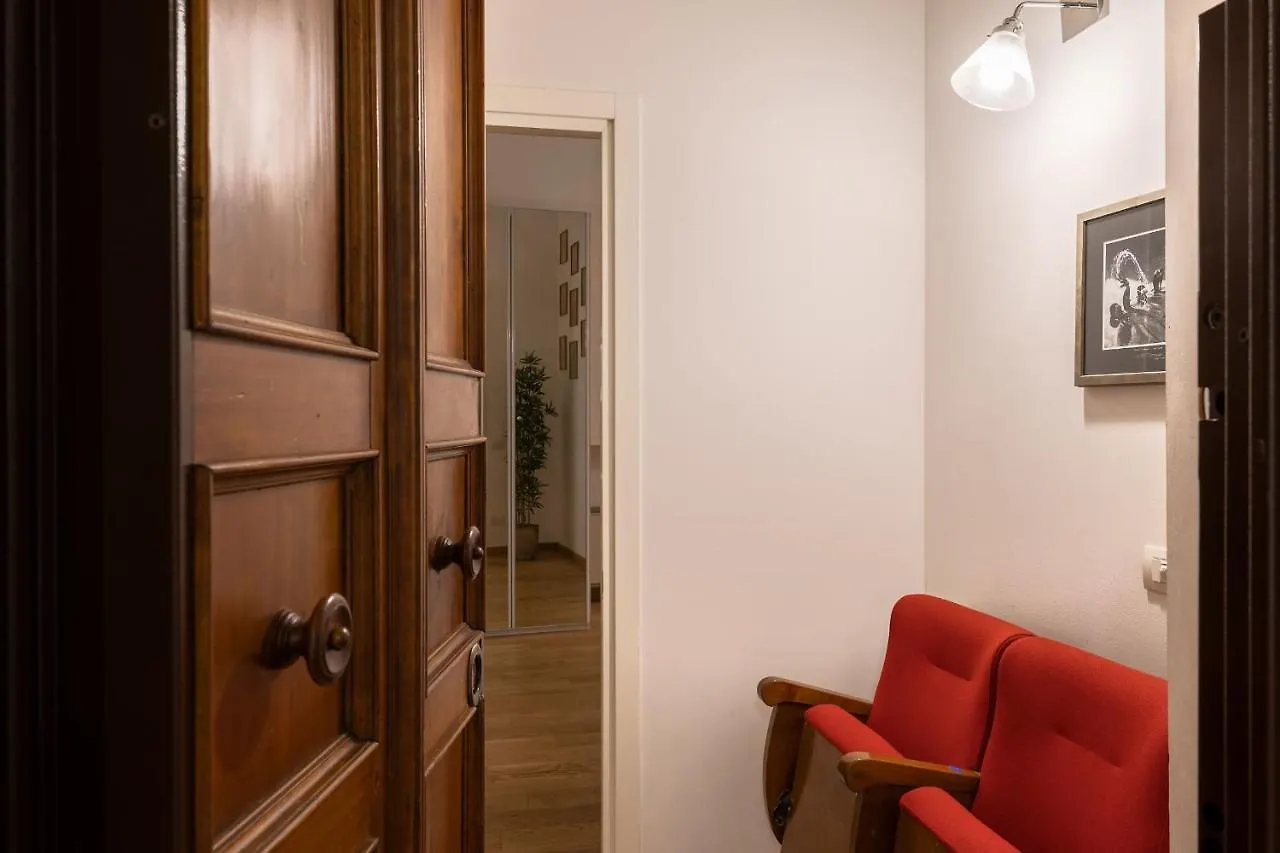 Apartment Monalda Loft 2-Hosted By Sweetstay Florence Italy
